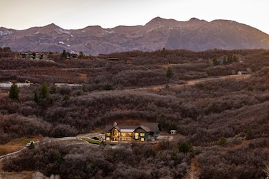 5842 E Old Snowbasin Rd, Huntsville, UT 84317 - photo 2