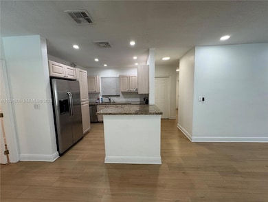 2731 N 72nd Way, Hollywood, FL 33024 - photo 6