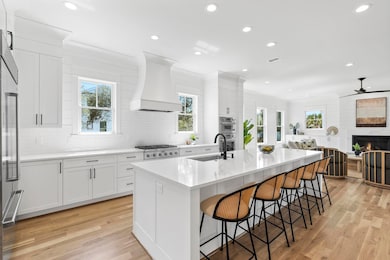 Kitchen 1