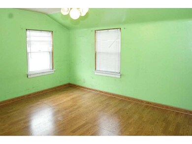 Bedroom. hardwood floors