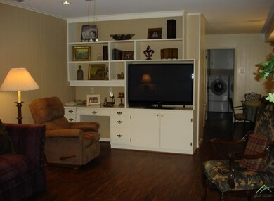 225 Samuel Dr, Tyler, TX 75701 - photo 6