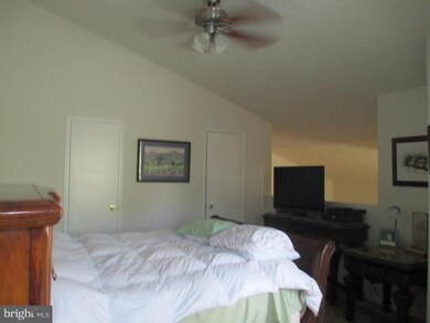 11978 Cardamom Dr unit 11978, Woodbridge, VA 22192 - photo 5