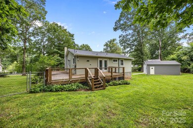 117 Beechtree Dr, Black Mountain, NC 28711 - photo 6