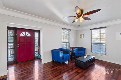 704 S Chestnut St, Nampa, ID 83686 - photo 5