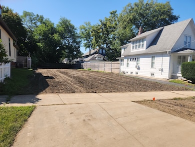 518 W Park Ave, Aurora, IL 60506 - photo 3