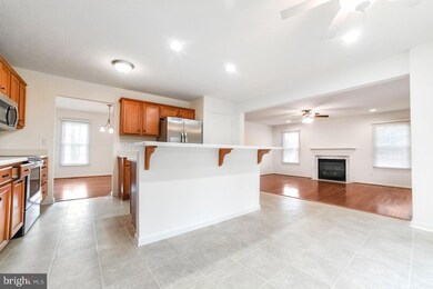 23162 Heatherwood Ln, California, MD 20619 - photo 4