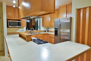 Kitchen Bar
