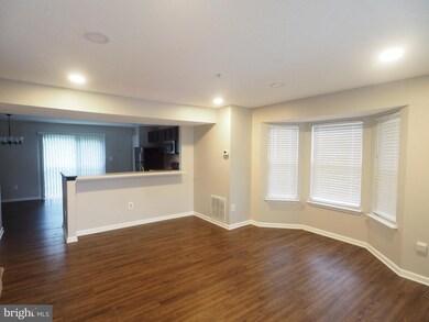 7424 Catterick Ct, Windsor Mill, MD 21244 - photo 3