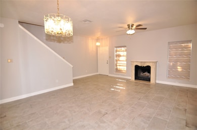 17481 Red Oak Dr unit 7481, Houston, TX 77090 - photo 2