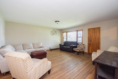 1409 9th Ave S, Moorhead, MN 56560 - photo 3