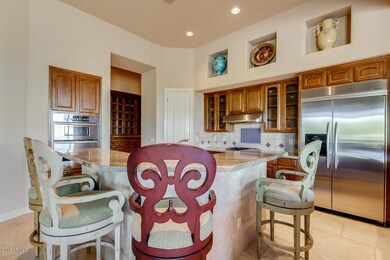 7. GOURMET KITCHEN WITH OVERSIZED KITCHE