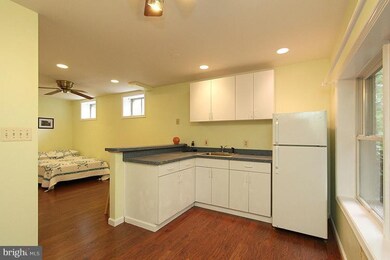 310 Boyd Ave, Takoma Park, MD 20912 - photo 7