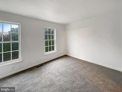 45458 Oak Trail Square, Sterling, VA 20164 - photo 5