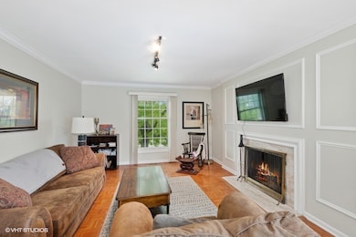 128 Carriage Way Dr unit 217B, Burr Ridge, IL 60527 - photo 4