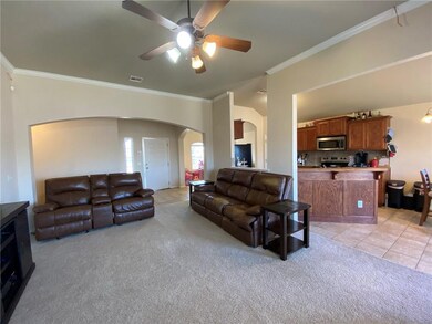 1009 Eagle Cliff Dr, Norman, OK 73072 - photo 7