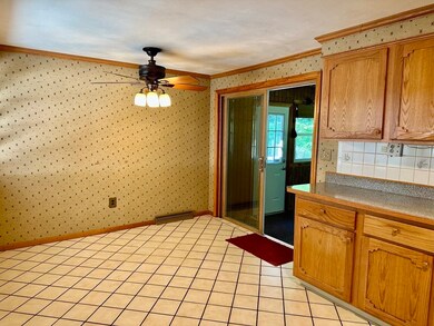 2 Blossom Dr, Billerica, MA 01821 - photo 6