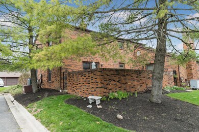 i 4237 Chaucer -010