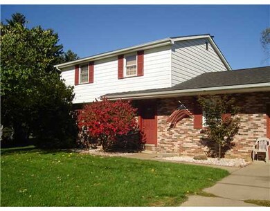 3785 Holly Ln, Hermitage, PA 16148 - photo 5