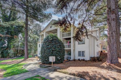 1041 Churchill Downs Ct unit F, Charlotte, NC 28211 - photo 3