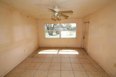 2430 Dordon Dr, Melbourne, FL 32935 - photo 2