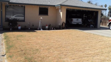 899 N Woods St, Porterville, CA 93257 - photo 5