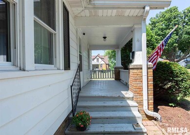 1623 E High St, Davenport, IA 52803 - photo 3