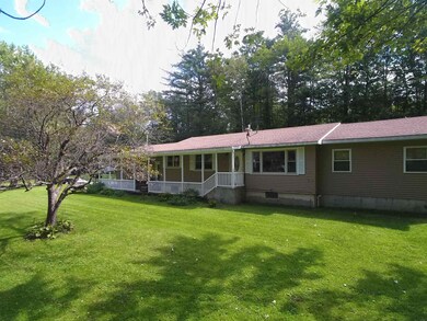 923 Daniels Farm Rd, Saint Johnsbury, VT 05819 - photo 5