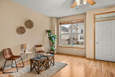 2789 Crinkle Root Dr unit 509, Fitchburg, WI 53711 - photo 4