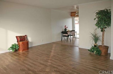 Living Room & Dining Area