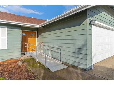 1694 Sunrise Cir NW, Salem, OR 97304 - photo 4
