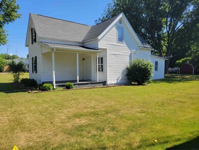 205 N Center St, Boswell, IN 47921 - photo 3