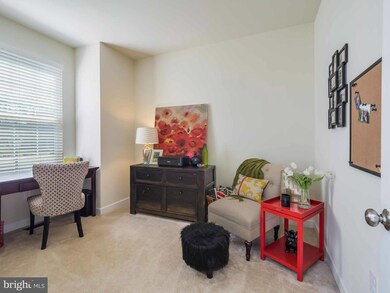 45186 Woodhaven Dr, California, MD 20619 - photo 5