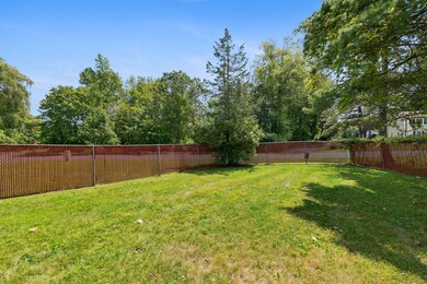 2 Sandra Dr, Bloomfield, CT 06002 - photo 5