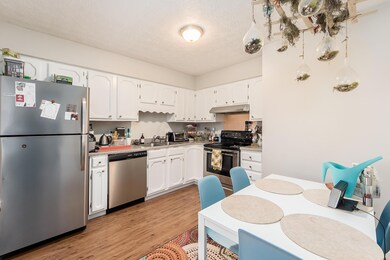 285 E Deshler Ave unit 287, Columbus, OH 43206 - photo 6