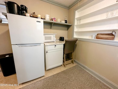 411 George St unit 4, New Bern, NC 28560 - photo 7