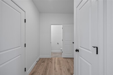 MOVE IN READY! Come see this home today!