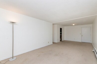 127 King St unit 303, Franklin, MA 02038 - photo 2