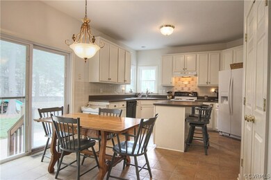 11180 Lesfield Ct, Mechanicsville, VA 23116 - photo 7