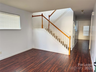 entryway/living room
