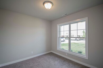 8607 Beaumont Cove Ct, Louisville, KY 40291 - photo 7