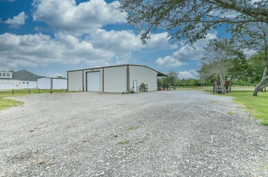 1755 Rymal Rd, Alvin, TX 77511 - photo 5