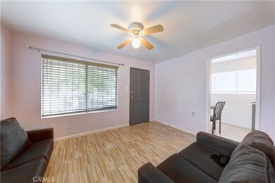 624 W Peach St, Compton, CA 90222 - photo 6