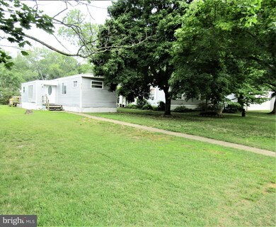 4776 Carmody Ct unit TRLR L, Harwood, MD 20776 - photo 4