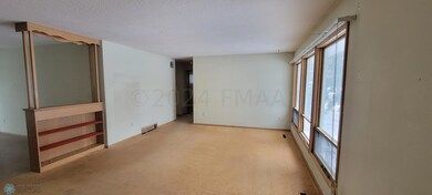 2305 9 1 2 St N, Fargo, ND 58102 - photo 2