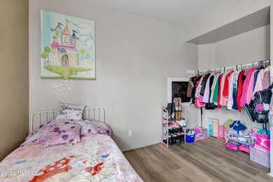 4946 N Valle (7)