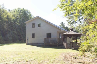 2216 E Clarendon Rd, North Clarendon, VT 05759 - photo 2