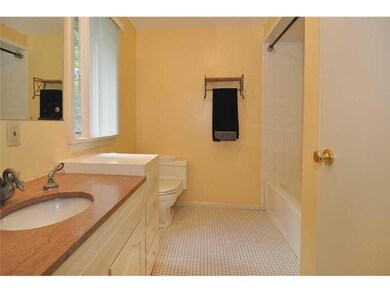 172 Gilbert Stuart Dr, East Greenwich, RI 02818 - photo 7