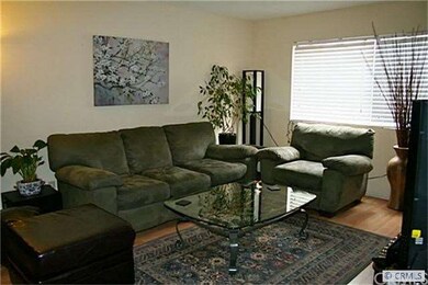 SPACIOUS LIVING ROOM WITH PERGO FLOORS