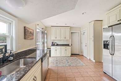 433 Union St, Rockland, MA 02370 - photo 5