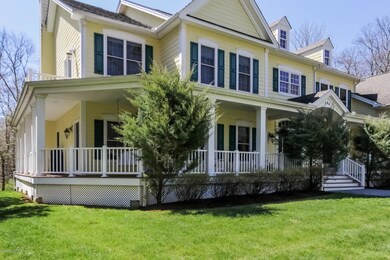 008-Front_View-2640582-medium